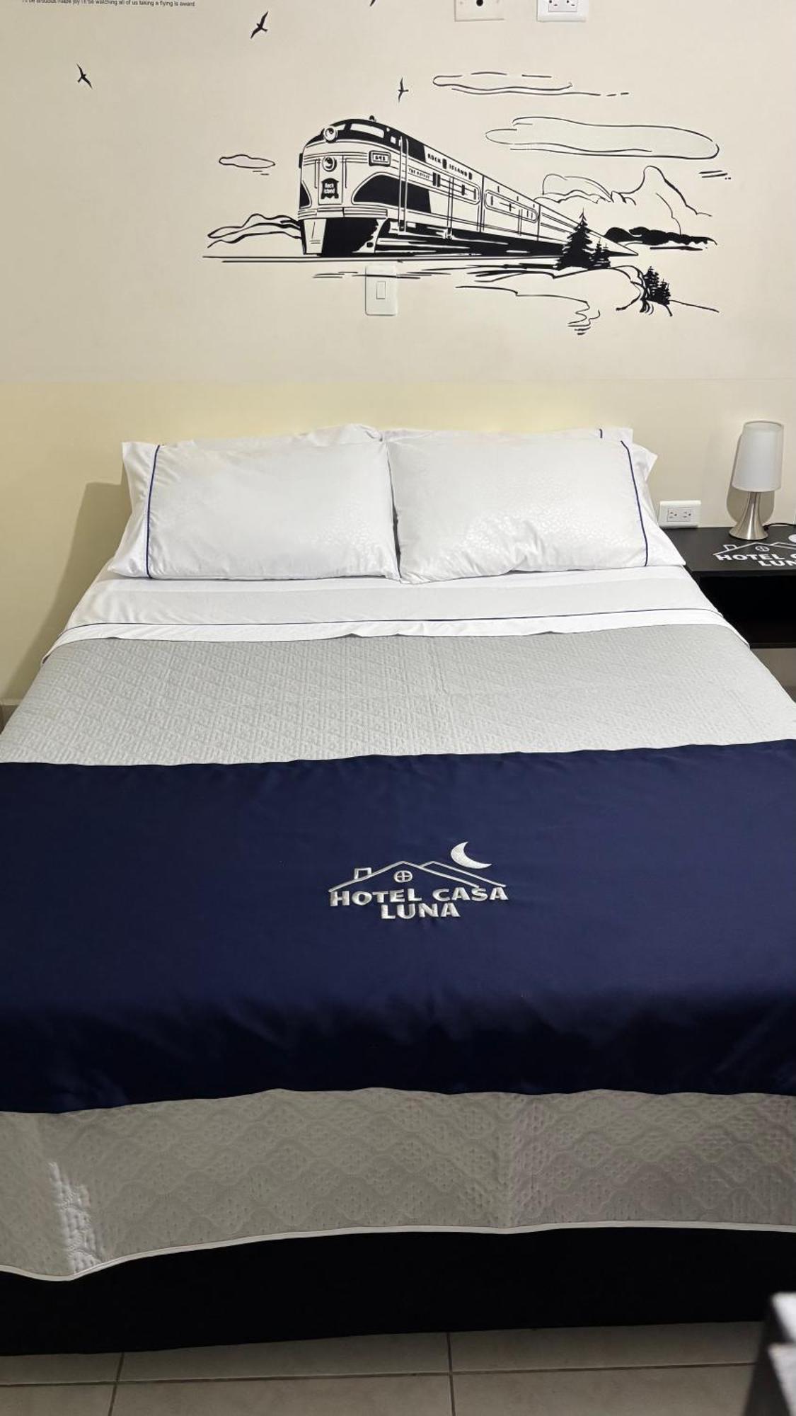 Hotel Casa Luna Bogota Ruang foto