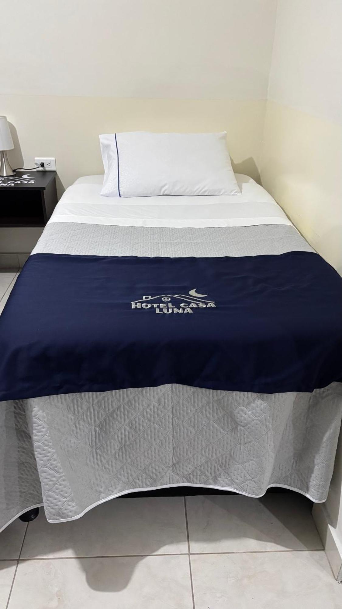 Hotel Casa Luna Bogota Ruang foto