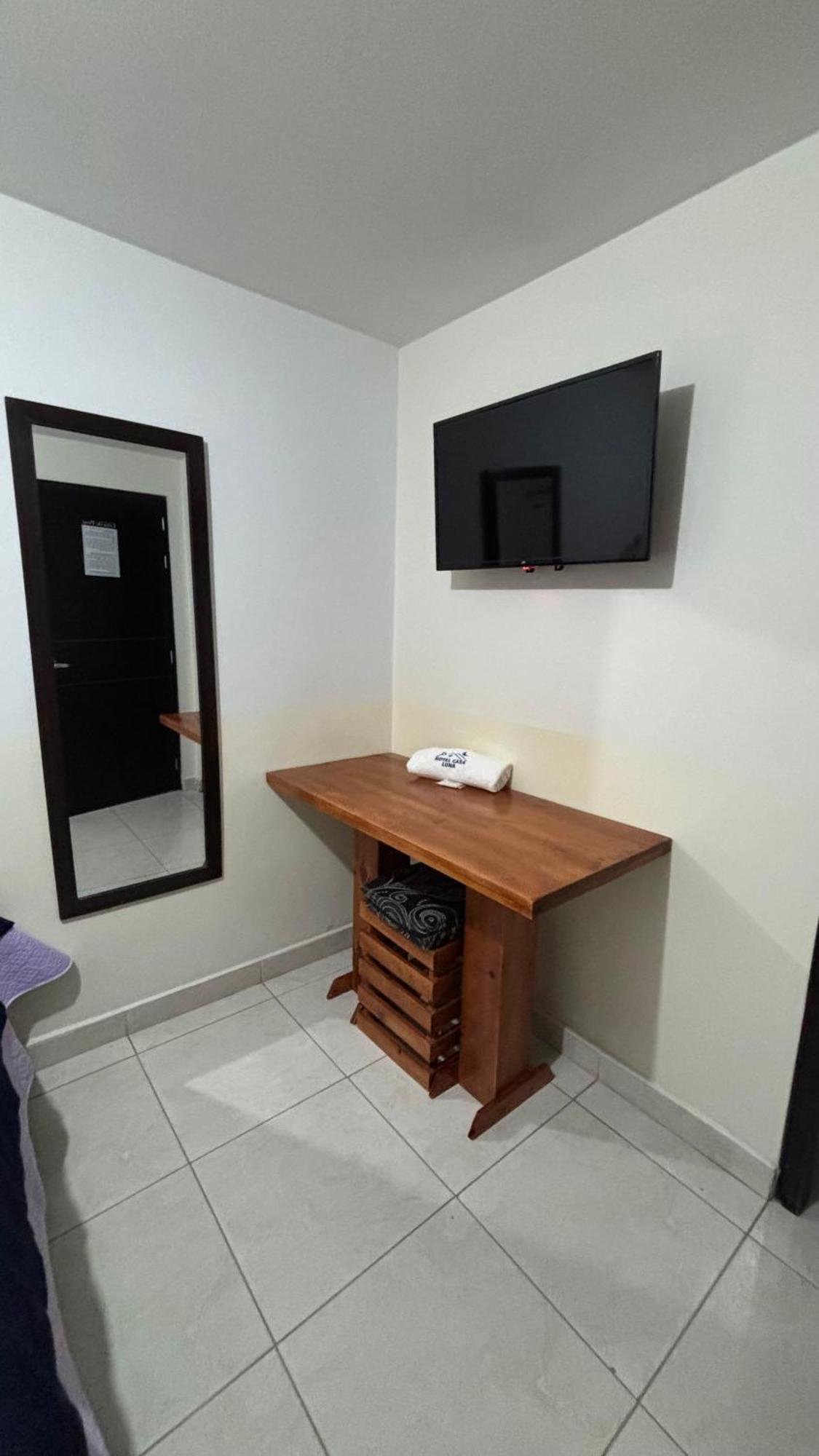Hotel Casa Luna Bogota Ruang foto