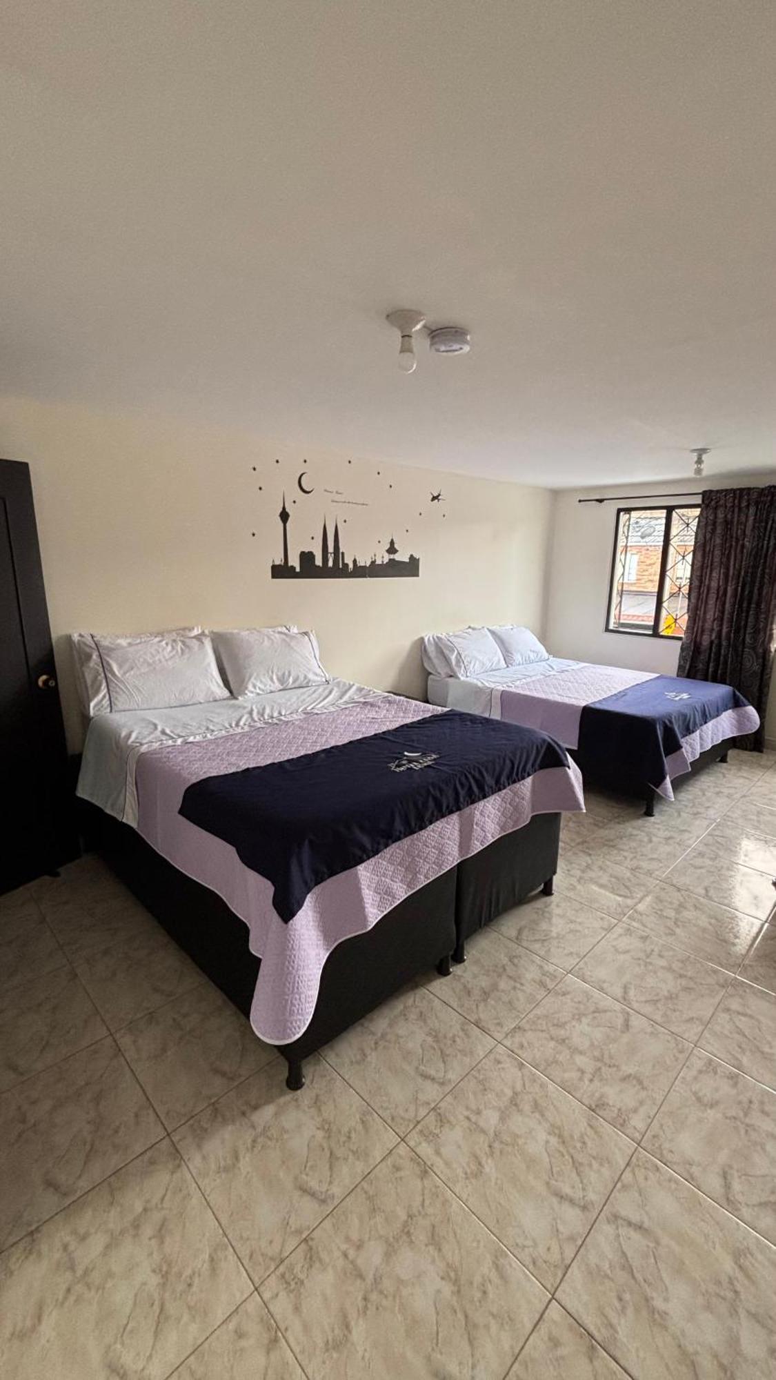 Hotel Casa Luna Bogota Ruang foto